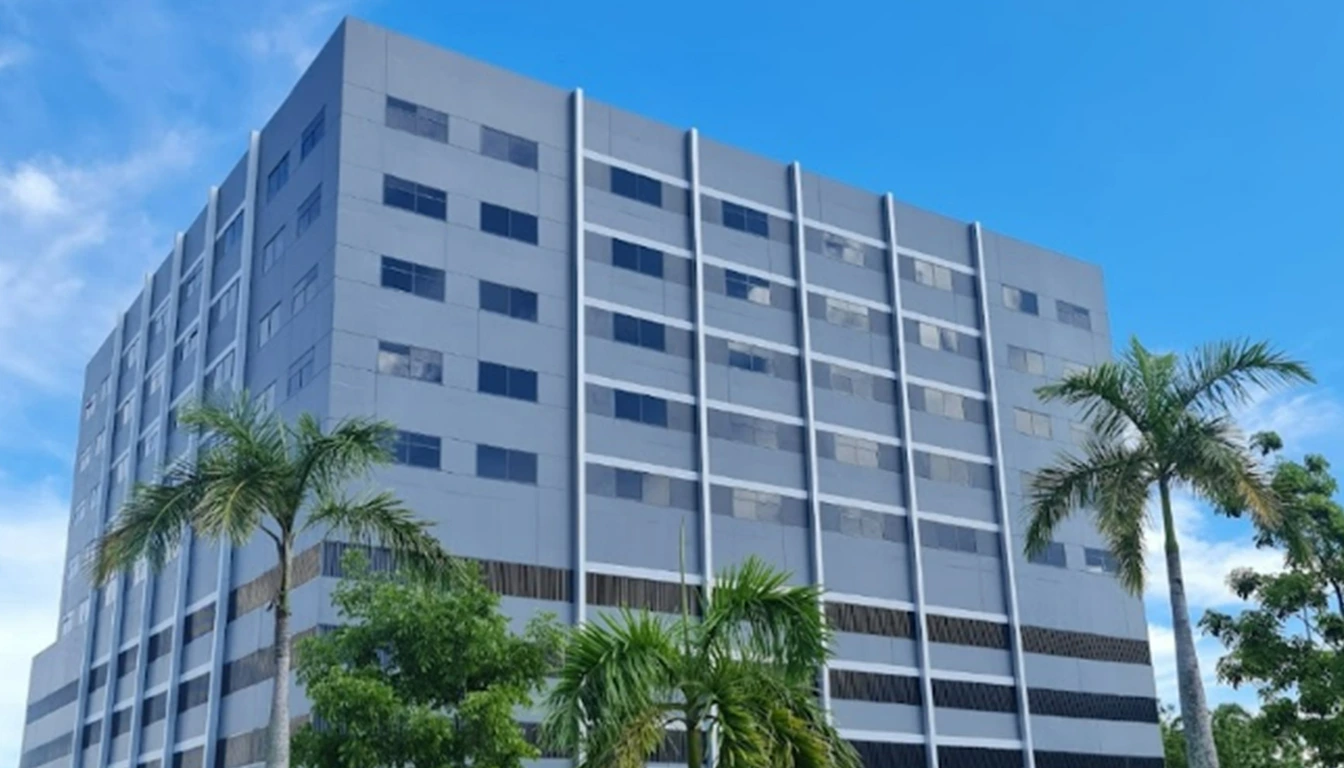 Bacolod Building Photo