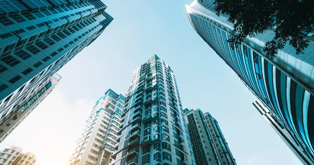 Balancing CX Excellence with Cost Savings: A Smart Strategy for Business Growth